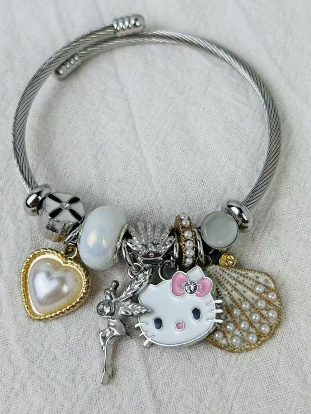 Hello Kitty Bracelet cute